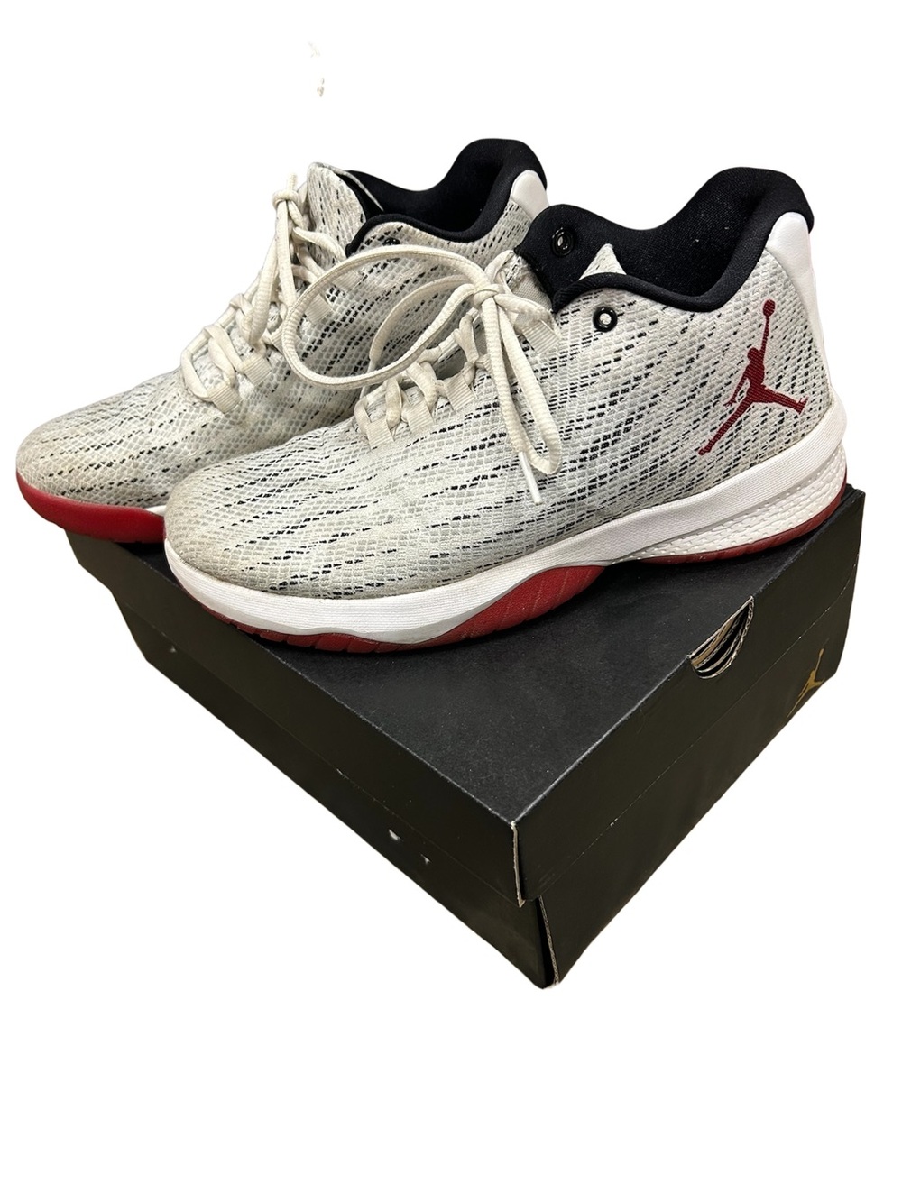 Jordan B.Fly White Gym Red-Black Mens 8